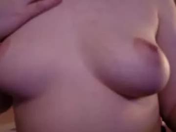 milly_saint from Chaturbate
