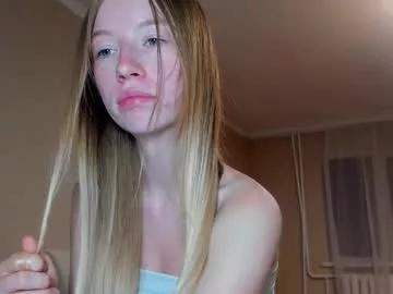 minidiva_ from Chaturbate