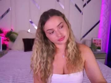 Minifox_ webcams show profile image 