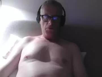 minimalmix47 from Chaturbate
