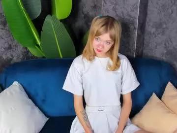 minnie_collins from Chaturbate is Freechat