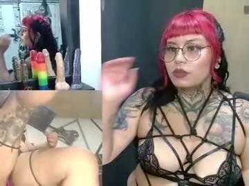 miss_clover from Chaturbate