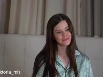 miss_viktoria from Chaturbate