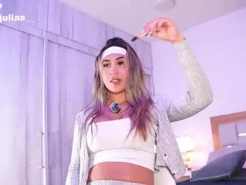 missjuliaa_ from Chaturbate