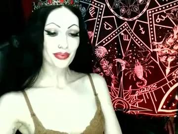 missmoondoll from Chaturbate