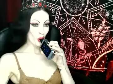 missmoondoll from Chaturbate