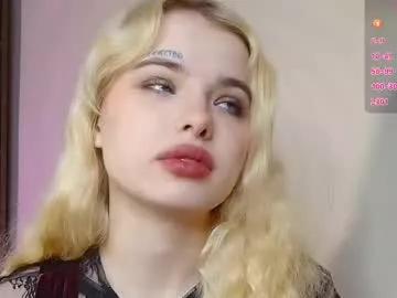 missslola from Chaturbate