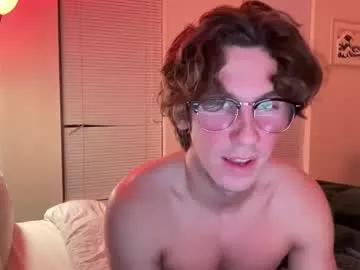 mizzo001 from Chaturbate