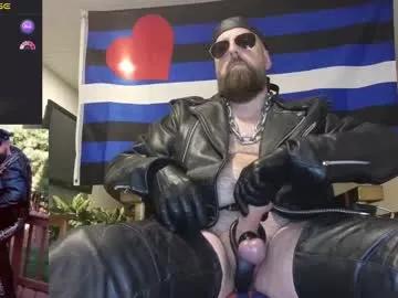 mmazsnake from Chaturbate