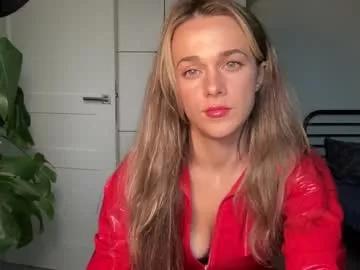 mmminnie from Chaturbate