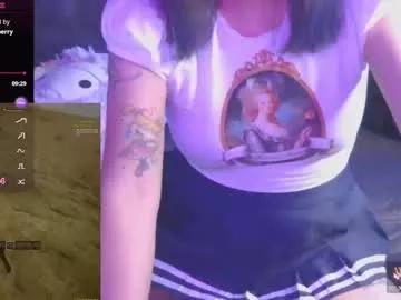 mmmmdarling from Chaturbate