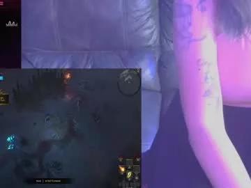 mmmmdarling from Chaturbate