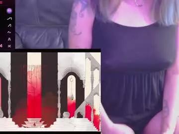 mmmmdarling from Chaturbate