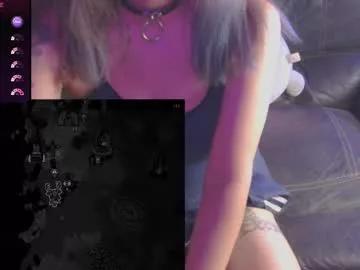 Mmmmdarling webcams show profile image 