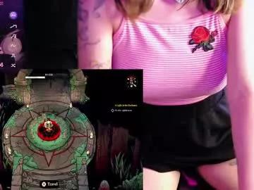 mmmmdarling from Chaturbate