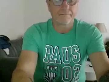 moamale from Chaturbate