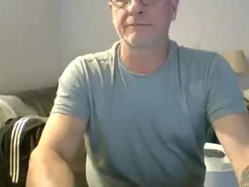 moamale from Chaturbate