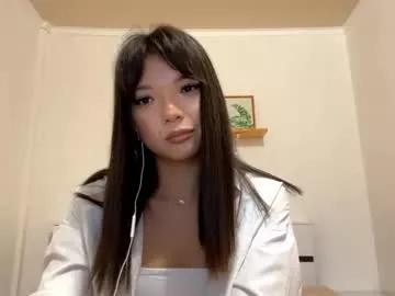 moirablatchley model from Chaturbate