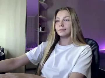 molli_and_tom from Chaturbate