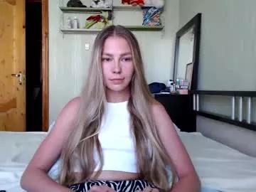 molli_and_tom from Chaturbate
