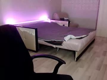 molli_and_tom from Chaturbate