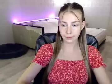 molli_and_tom from Chaturbate