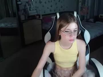 molly_barbie from Chaturbate