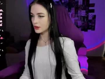 molly_crystall from Chaturbate