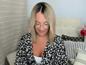 mollycrazy from Chaturbate