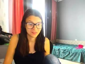 mollylollipop20 from Chaturbate