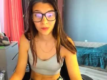mollylollipop20 from Chaturbate