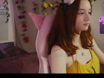mollysb_05 from Chaturbate