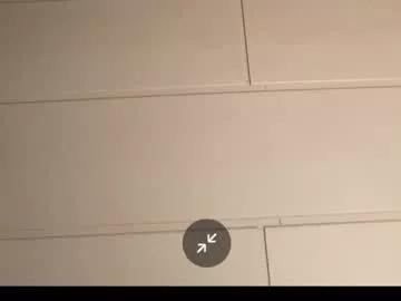 moma1111 from Chaturbate