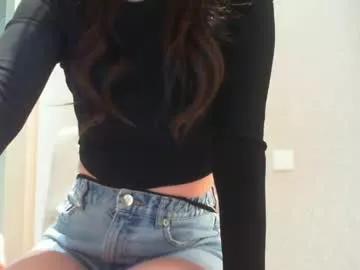 momentbeforedown from Chaturbate