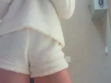 momentbeforedown from Chaturbate