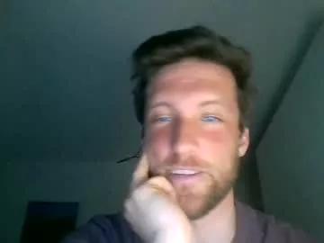 moms_little_monster from Chaturbate