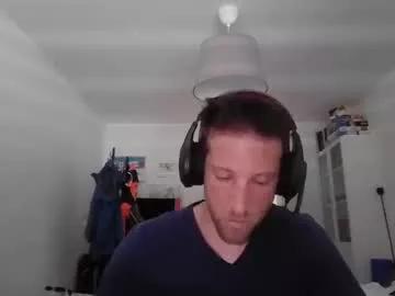 moms_little_monster from Chaturbate