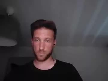 moms_little_monster from Chaturbate