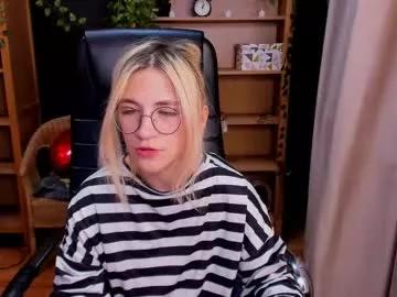 moon13152 from Chaturbate