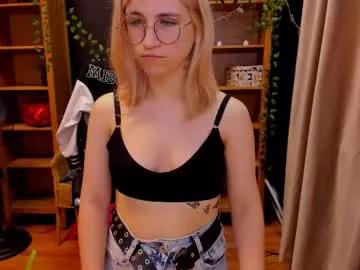 moon13152 from Chaturbate