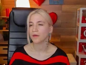 moon13152 from Chaturbate