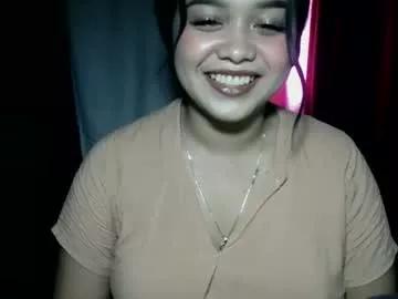 moon_of_desirexx from Chaturbate