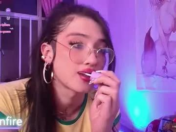moonfiredance from Chaturbate