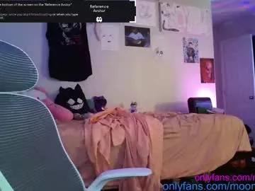 moonmiisst from Chaturbate