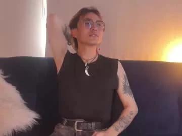 Moonn_fox webcams show profile image 