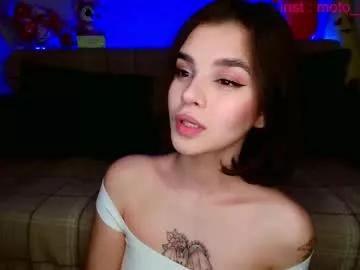 moto_ponchik from Chaturbate