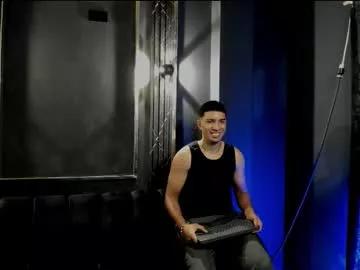 mr_maximo from Chaturbate