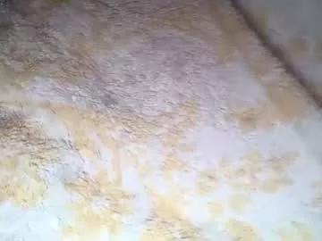 n33ds2br33d from Chaturbate