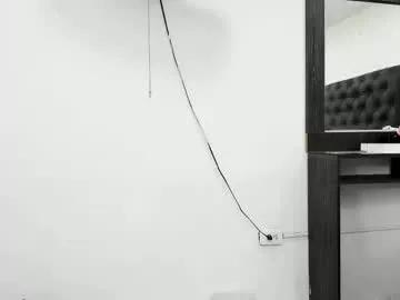 naia_rossee from Chaturbate