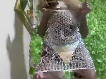 nana2095 from Chaturbate